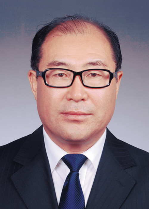 新任院长，背景揭秘与时代地位的重大事件